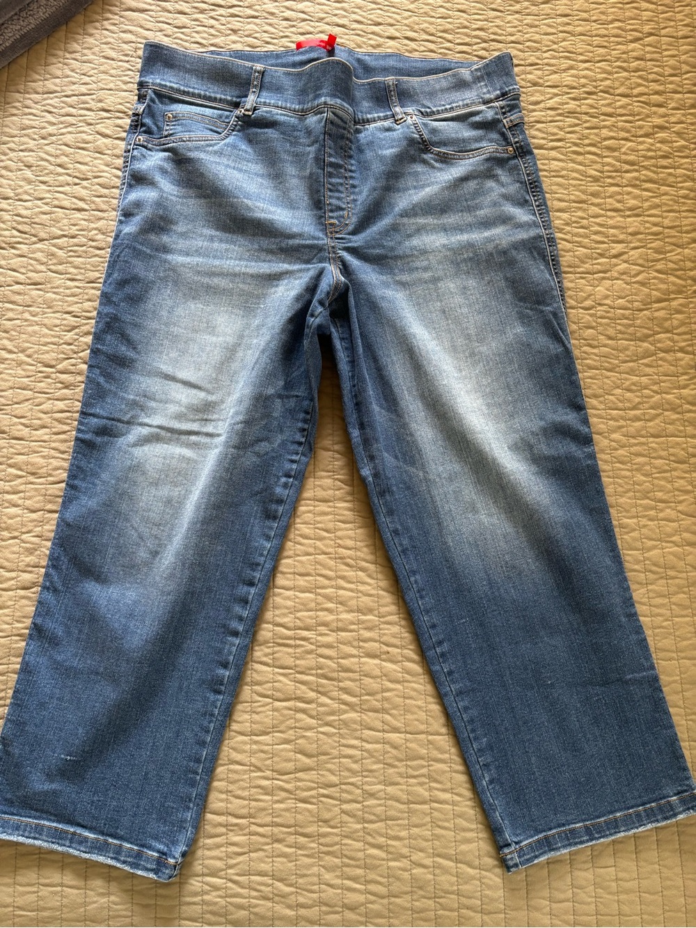 SPANX Cropped Straight-Leg Jeans